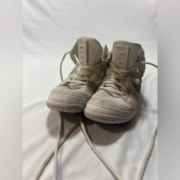 Nike Fury wrestling shoes size 7 - Picture 4 of 7